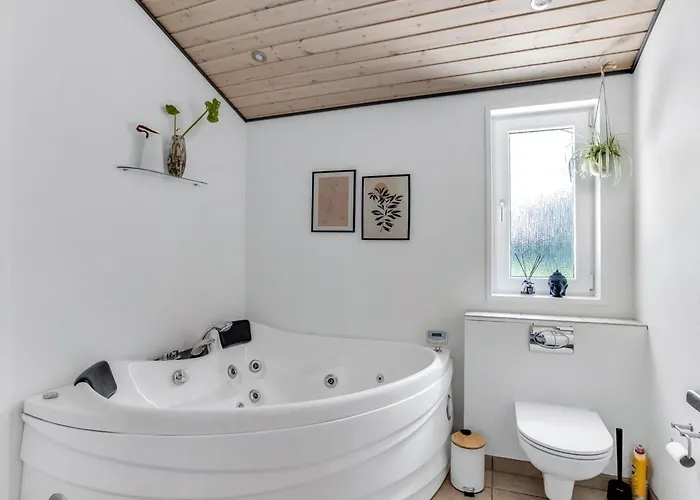 Gylla - 12km From The Sea By Interhome *