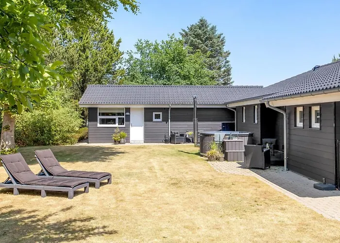 Gylla - 12km From The Sea By Interhome