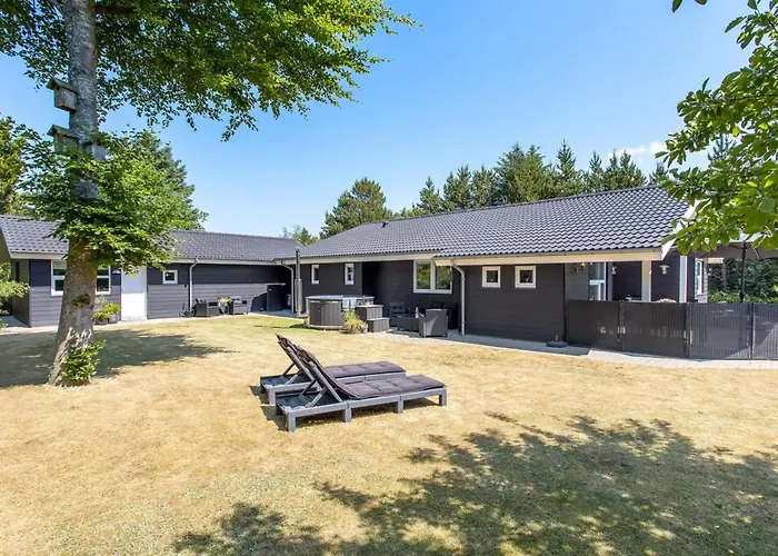 Gylla - 12km From The Sea By Interhome Feriehus